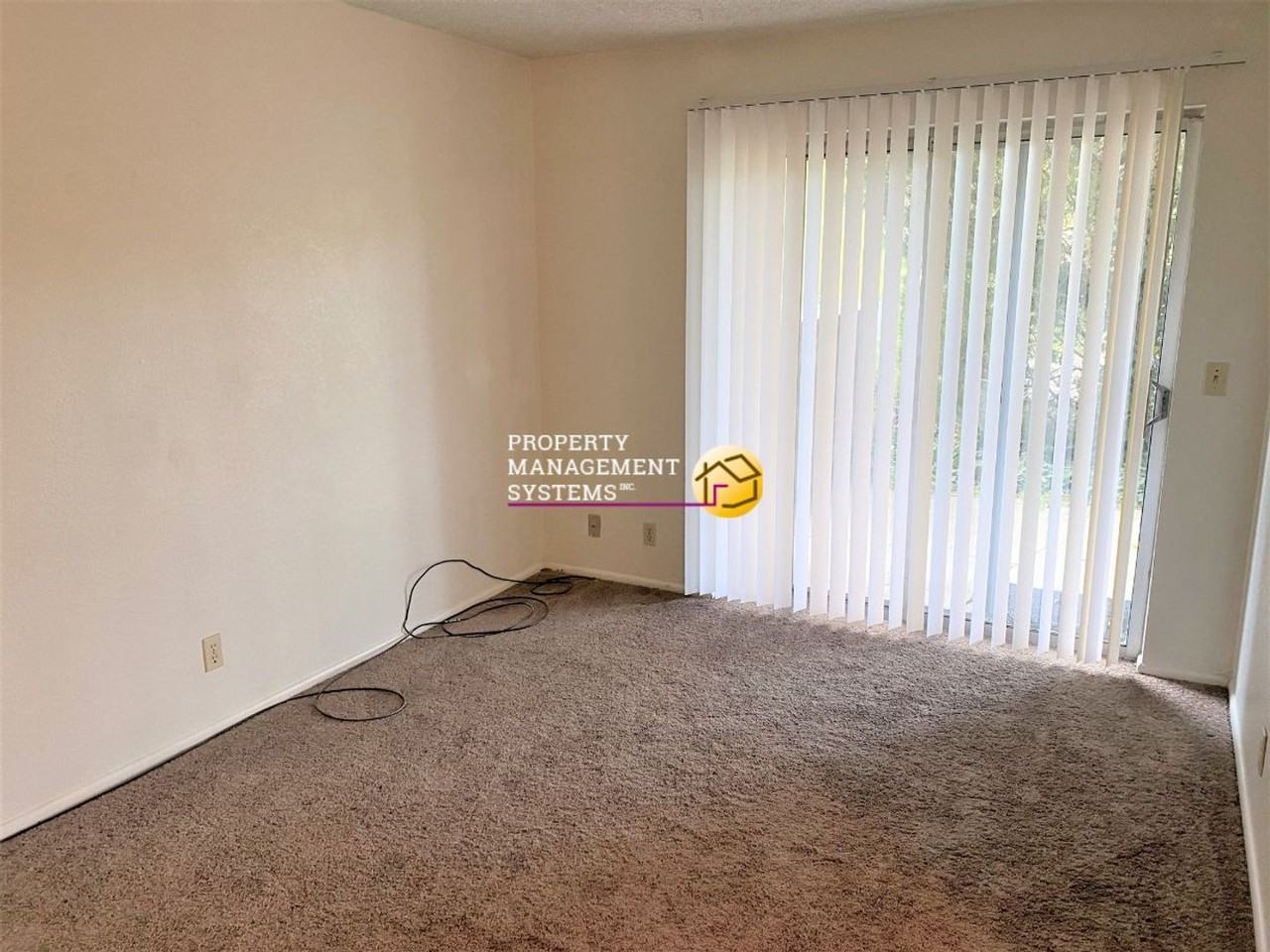 1042 E Quail Vista Ct #H - Photo 2 of 15