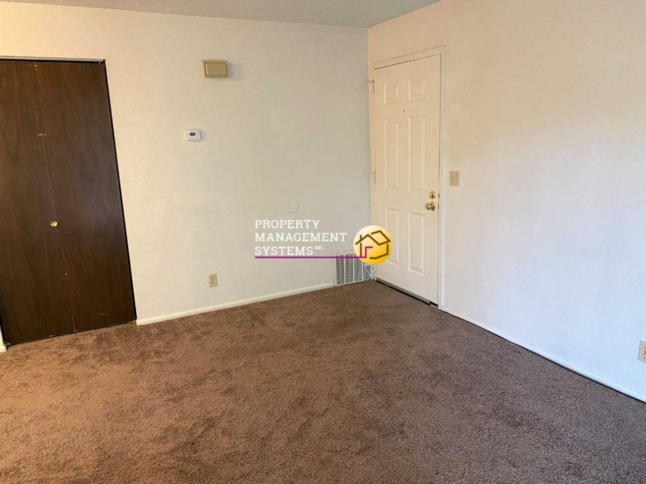 1042 E Quail Vista Ct #H - Photo 4 of 15