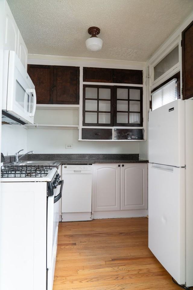 4307 N Campbell Ave #3 - Photo 6 of 11