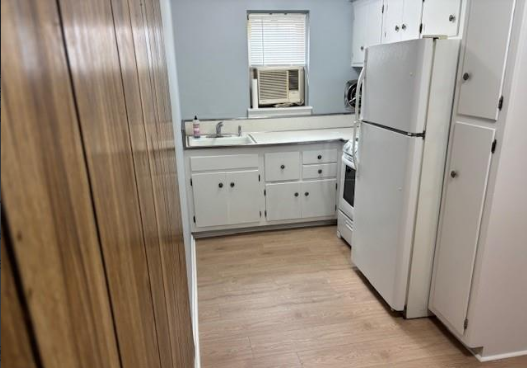 262 Chamberlain Ave #4 - Photo 3 of 14