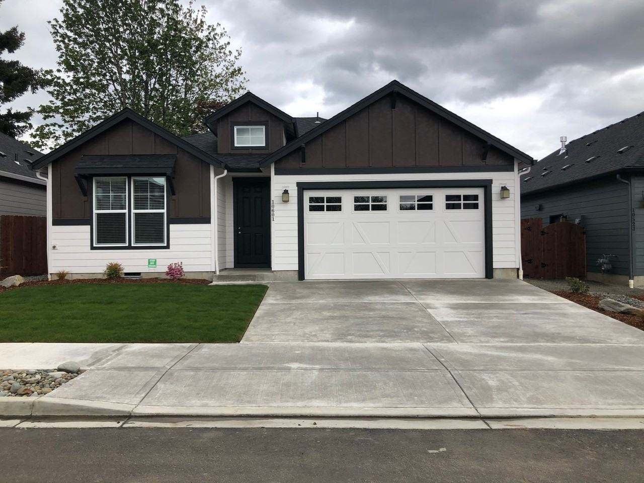 10601 Ne 103rd Ct - Photo 6 of 7