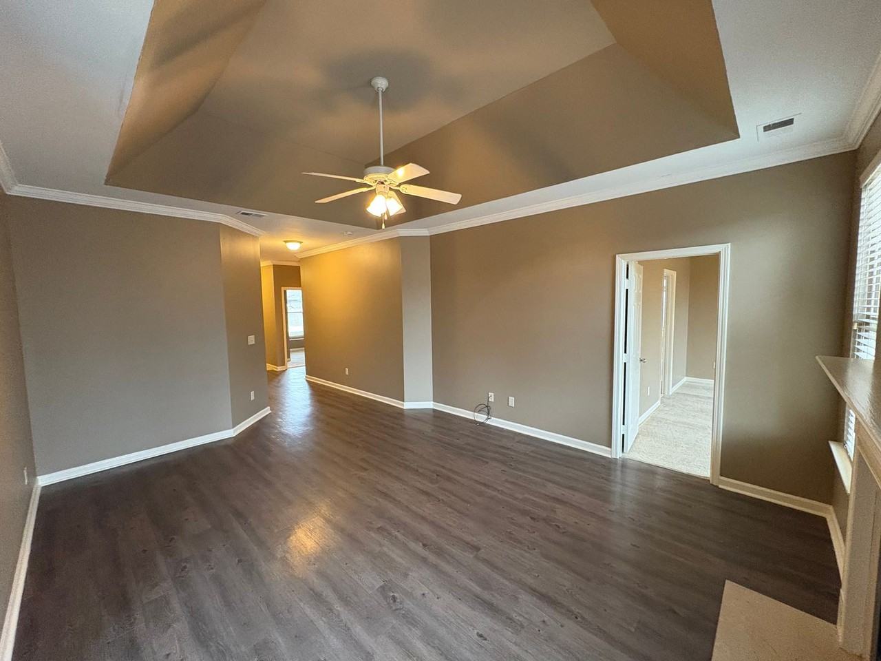 2111 Spaulding Pl - Photo 3 of 19