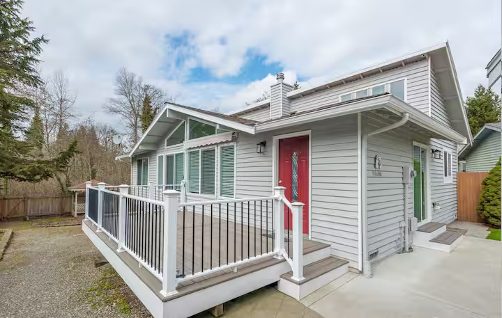 9232 1st Dr Se - Photo 5 of 5