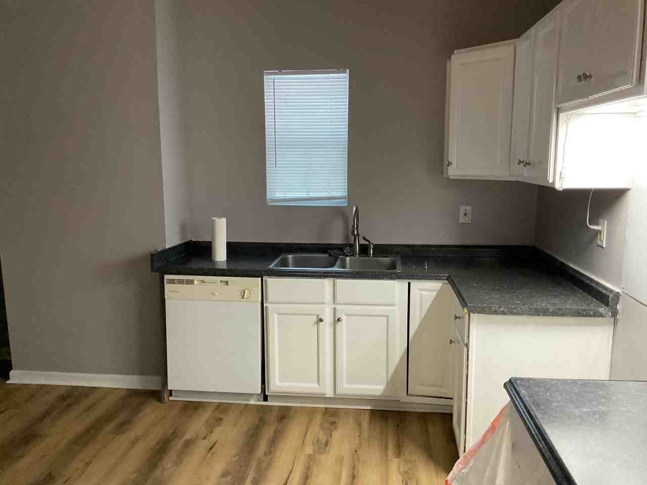 229 N Richland St - Photo 6 of 13