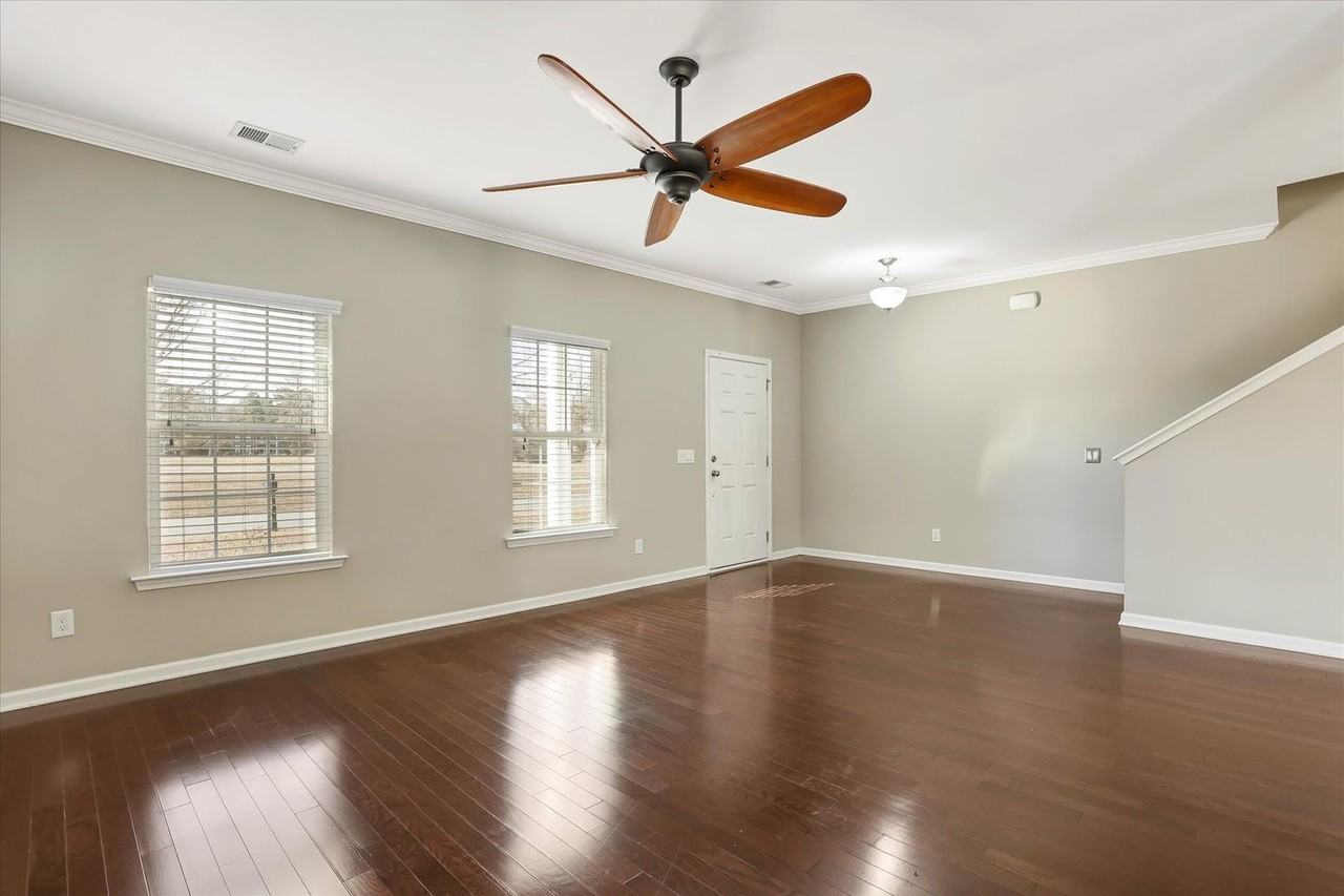 49 Shearwater Ln - Photo 4 of 33