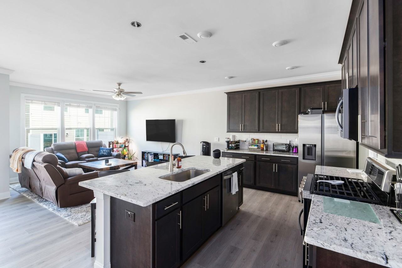 519 Flat Ford Rd - Photo 5 of 26