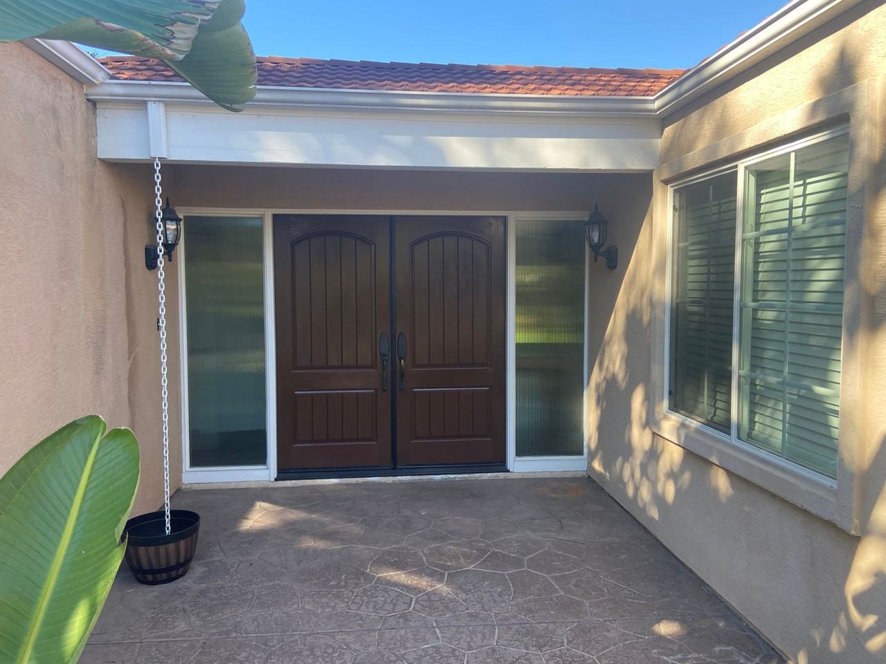 6374 Lake Lomond Dr - Photo 4 of 30