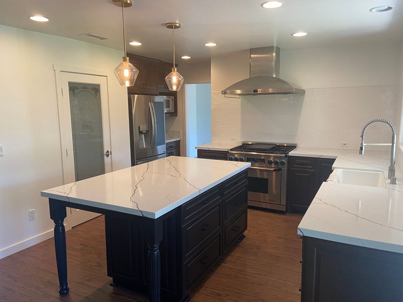 6374 Lake Lomond Dr - Photo 6 of 30