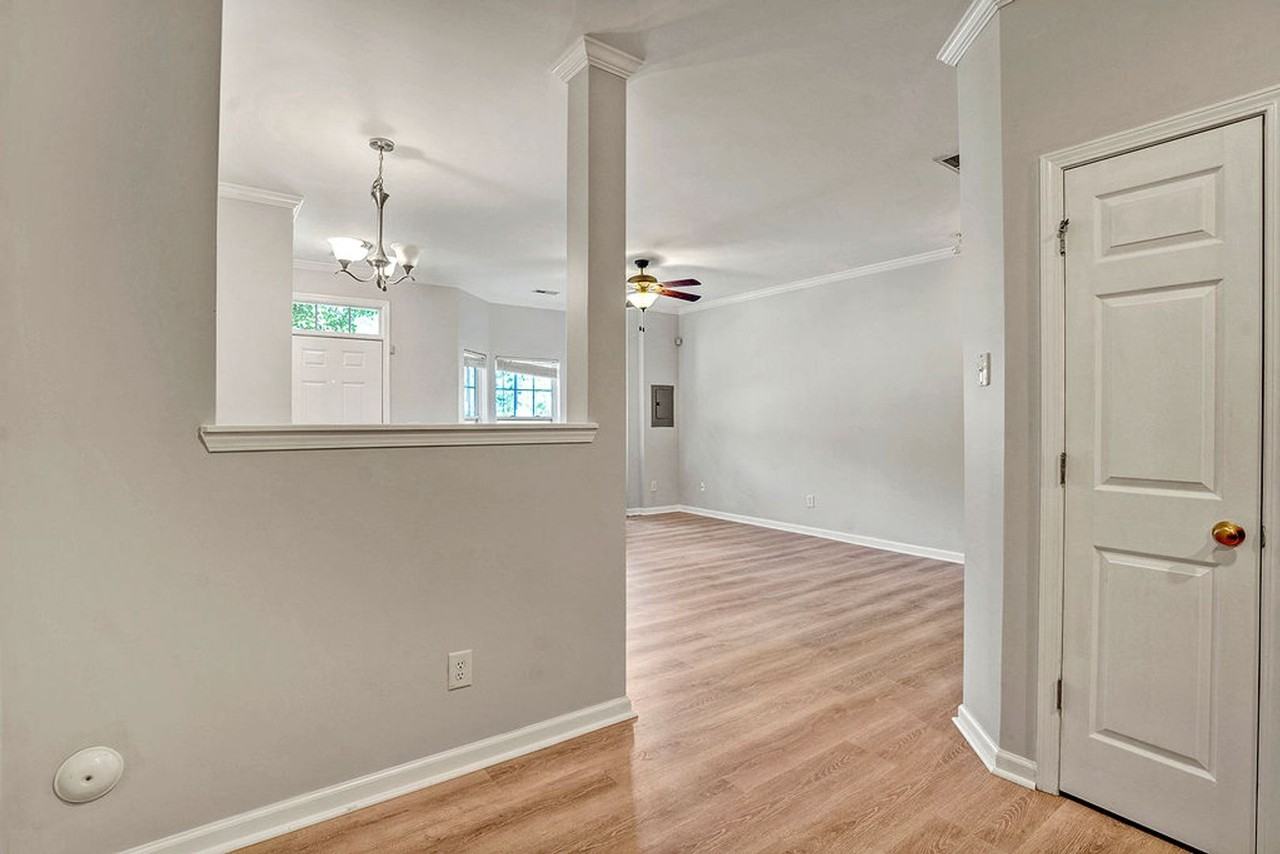 11701 Coppergate Dr - Photo 5 of 20