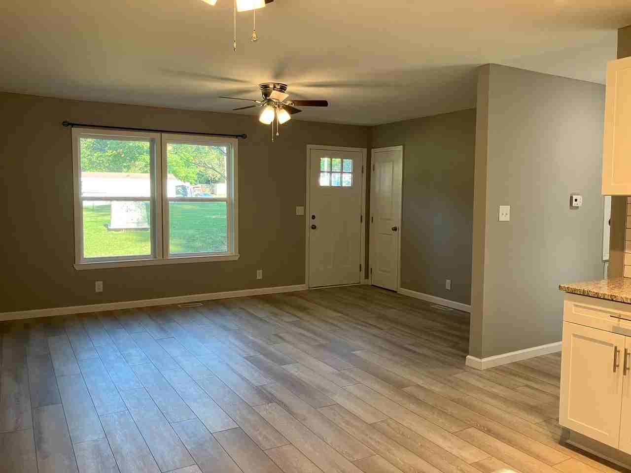 6692 Denver Heights Cir - Photo 3 of 21