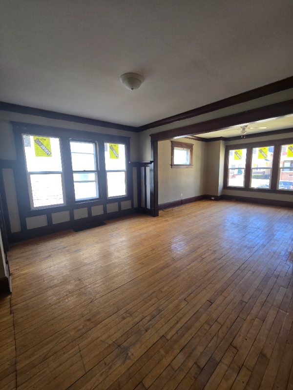 2566 N 40th St - Photo 7 of 15