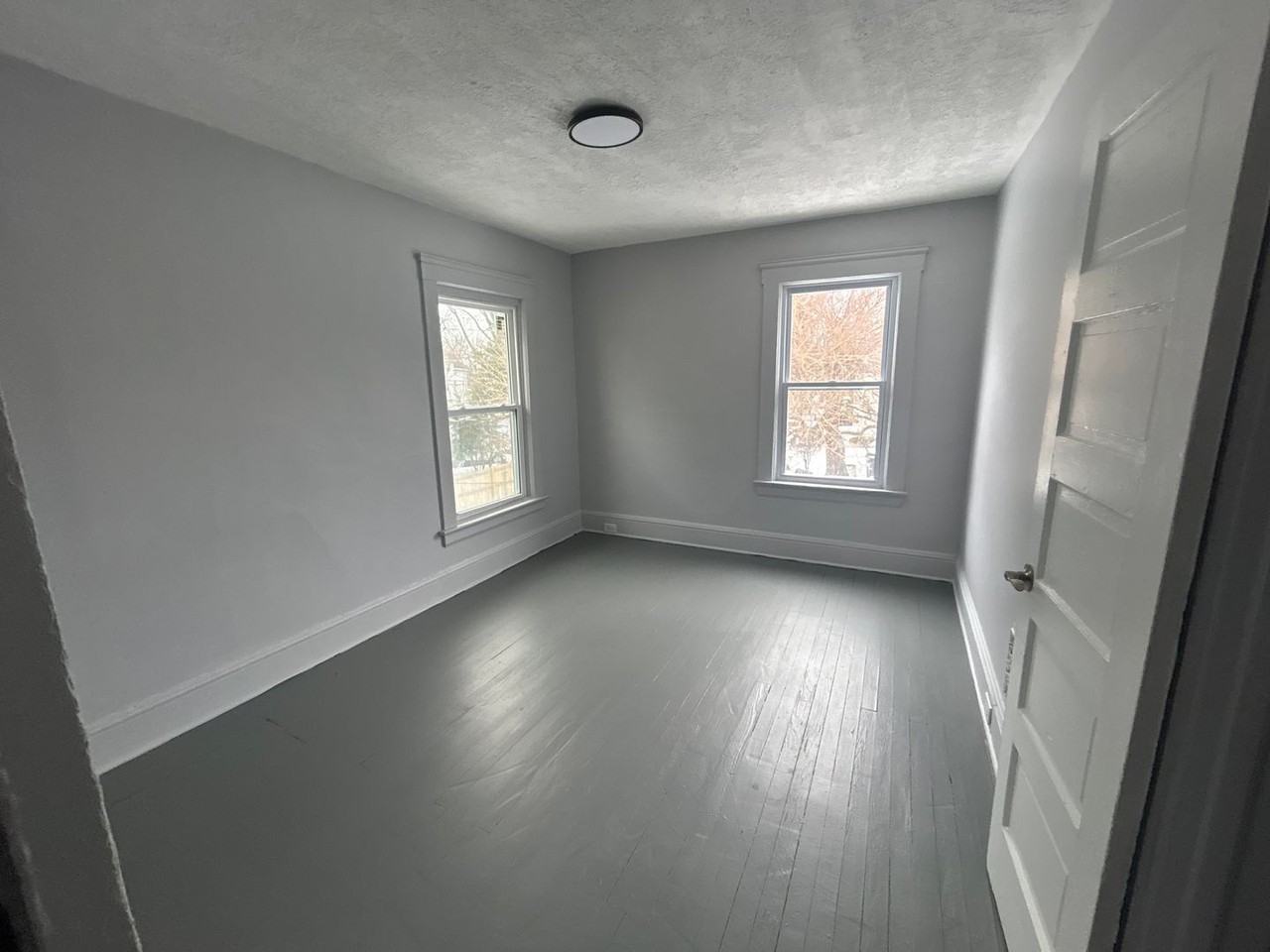 831 E 95th St - Photo 6 of 10