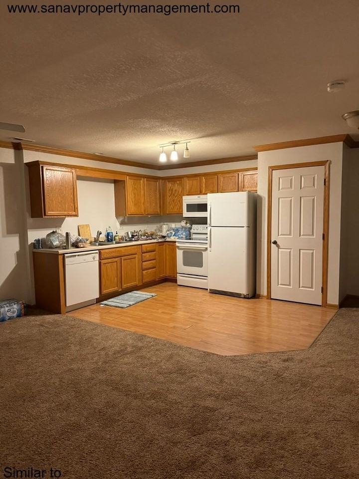 8302 Westown Pkwy #2107 - Photo 3 of 10