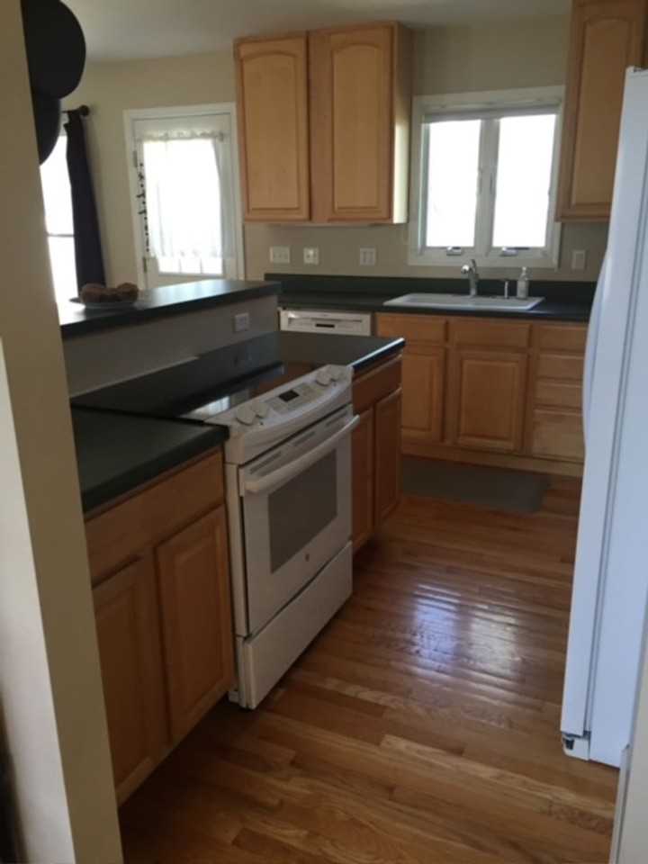 423 Wills Rd - Photo 5 of 24