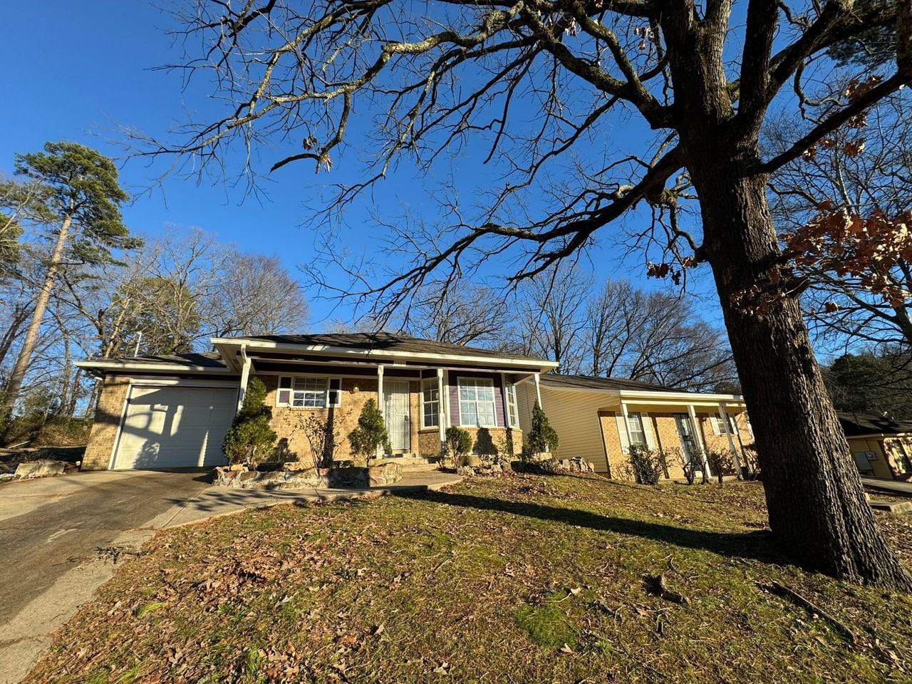 3503 Longcoy St - Photo 2 of 47