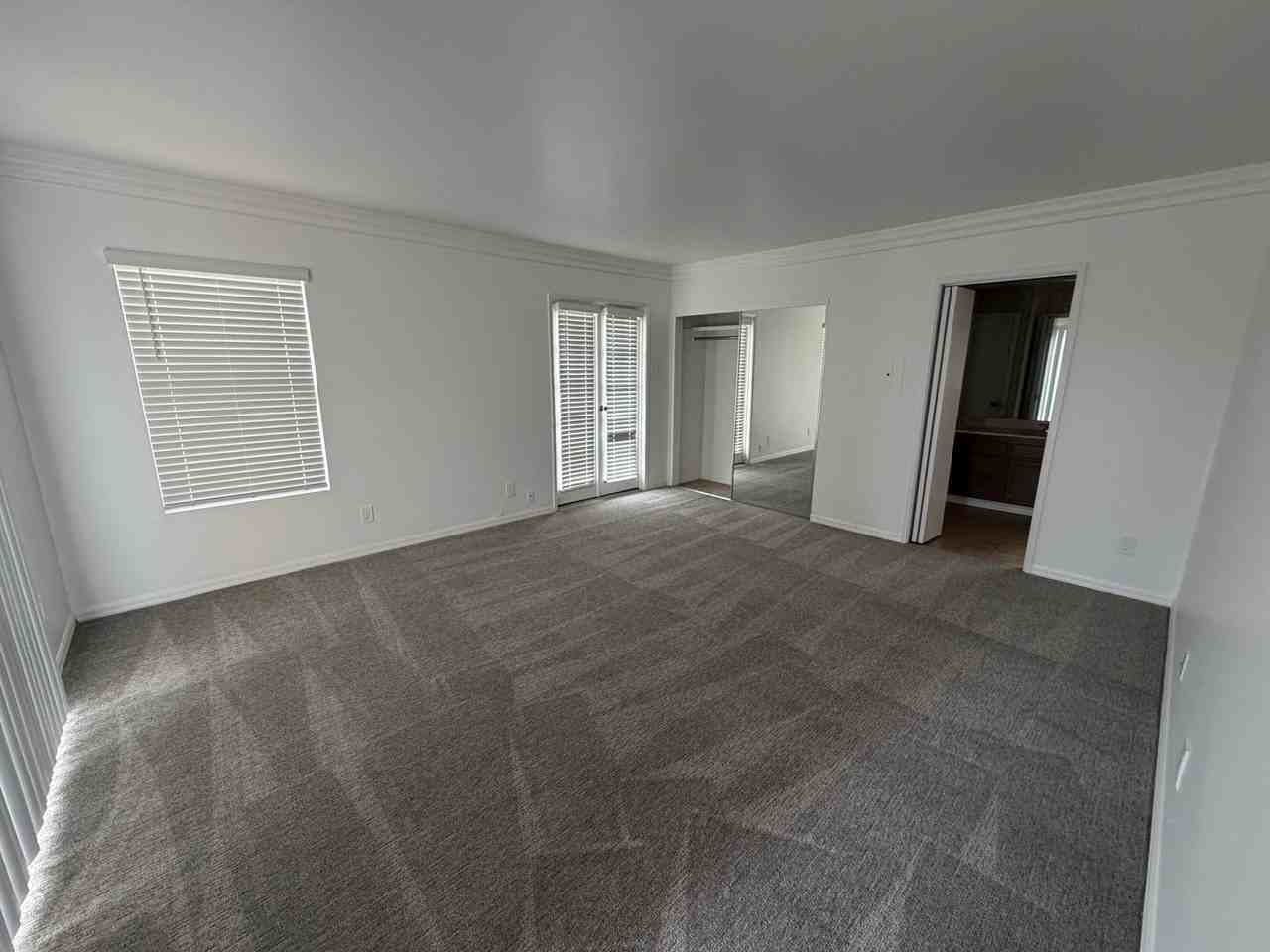 3013 Horton Ave - Photo 6 of 36