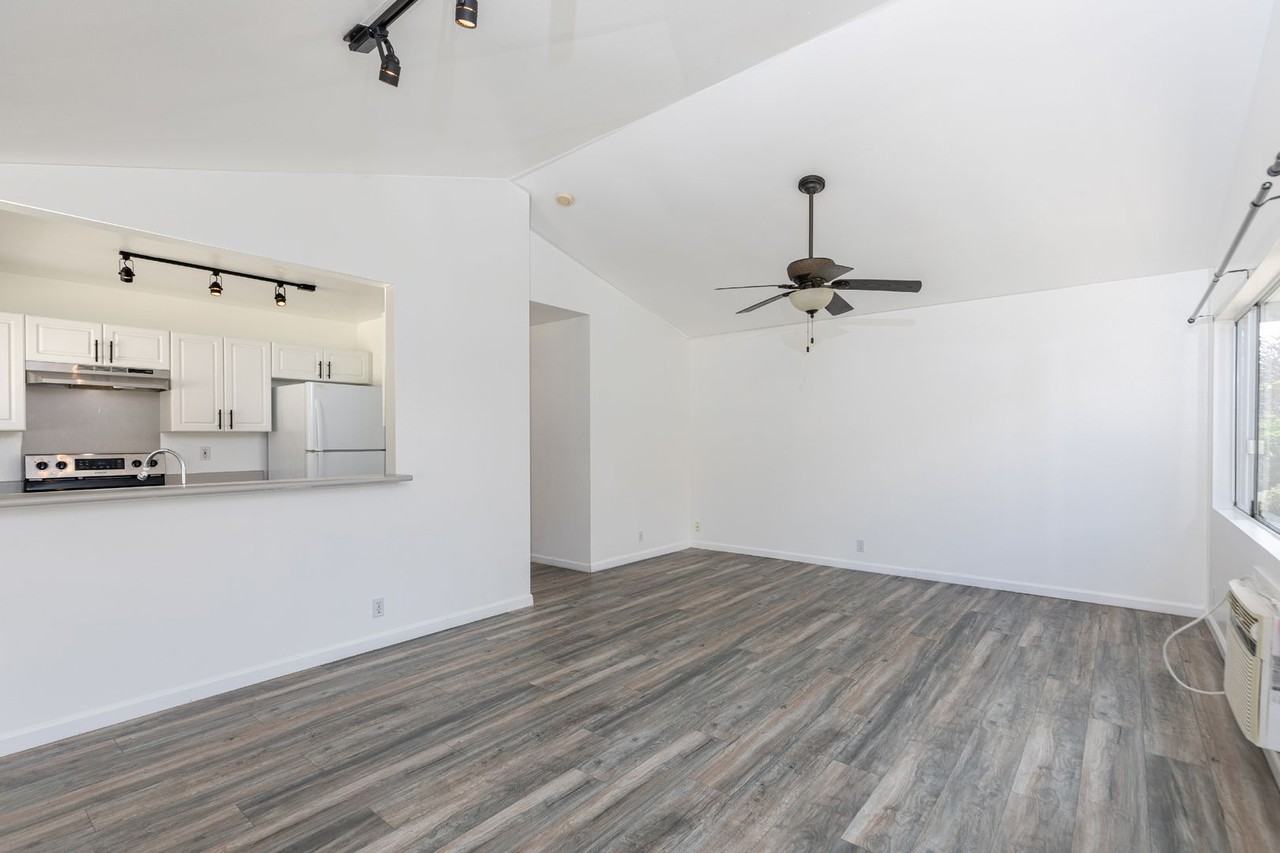 91-1076 Leleoi St #11 - Photo 7 of 18