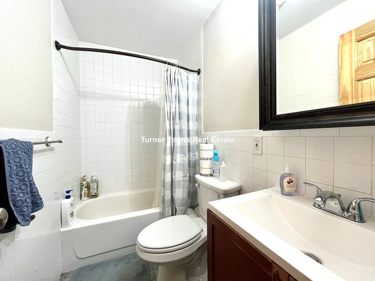 175 Northampton St - Photo 6 of 7