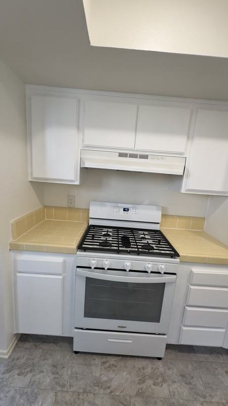 135 N Swall Dr #104 - Photo 3 of 11