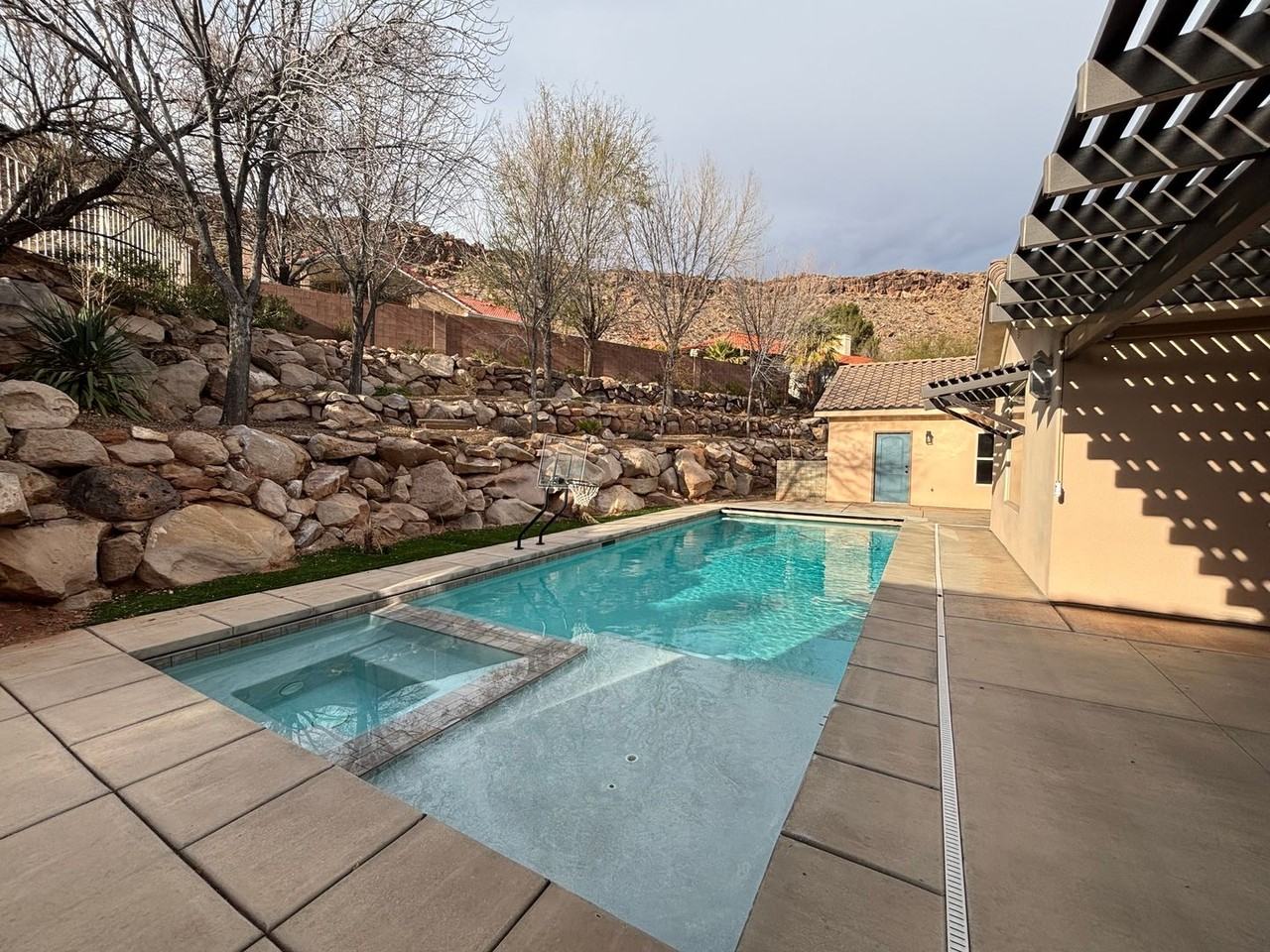 668 Rio Virgin Dr - Photo 2 of 50