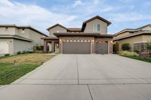 featured image of 6938 Saratoga Estates Dr