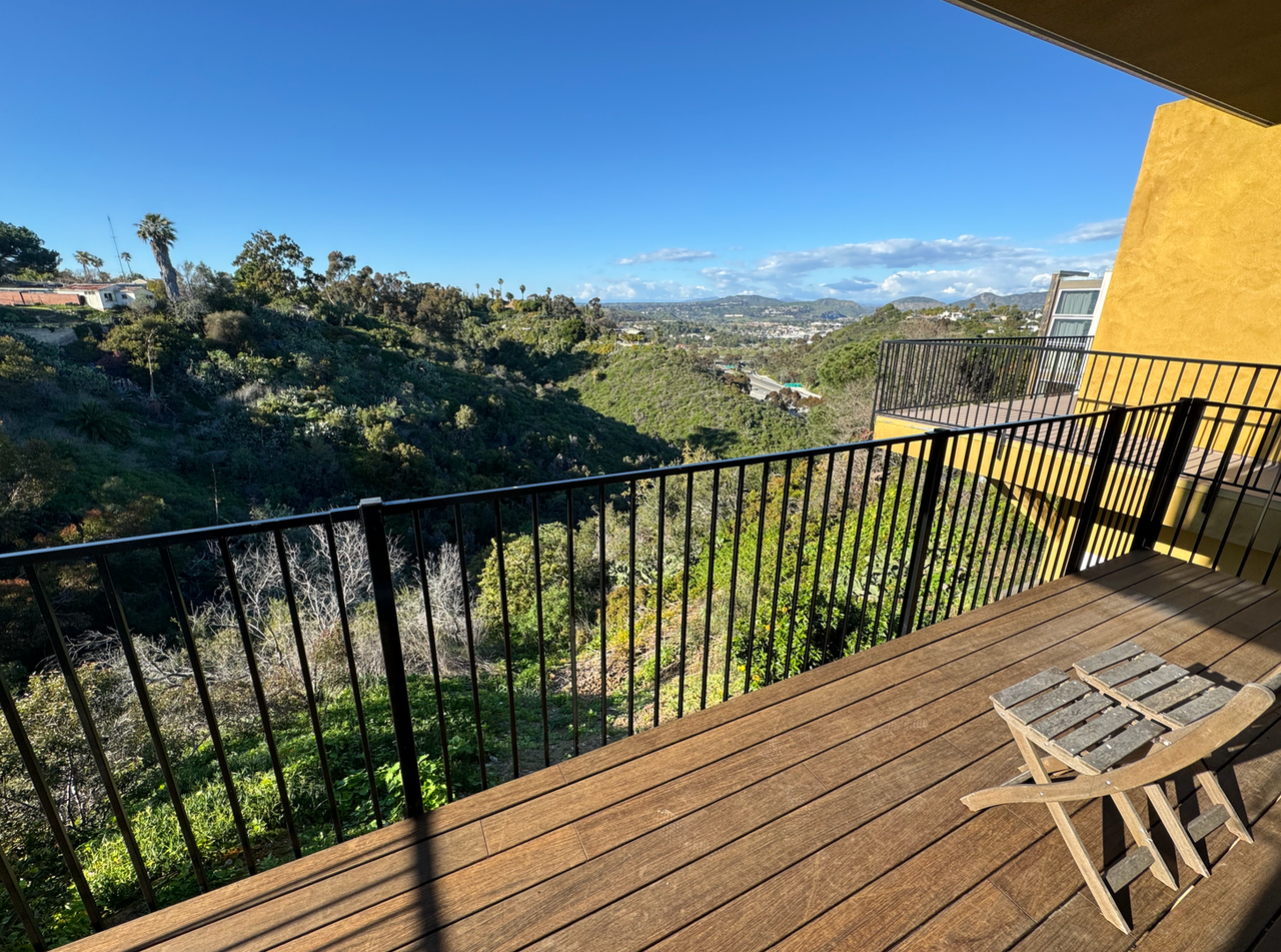 3560 Sydney Pl - Photo 6 of 25