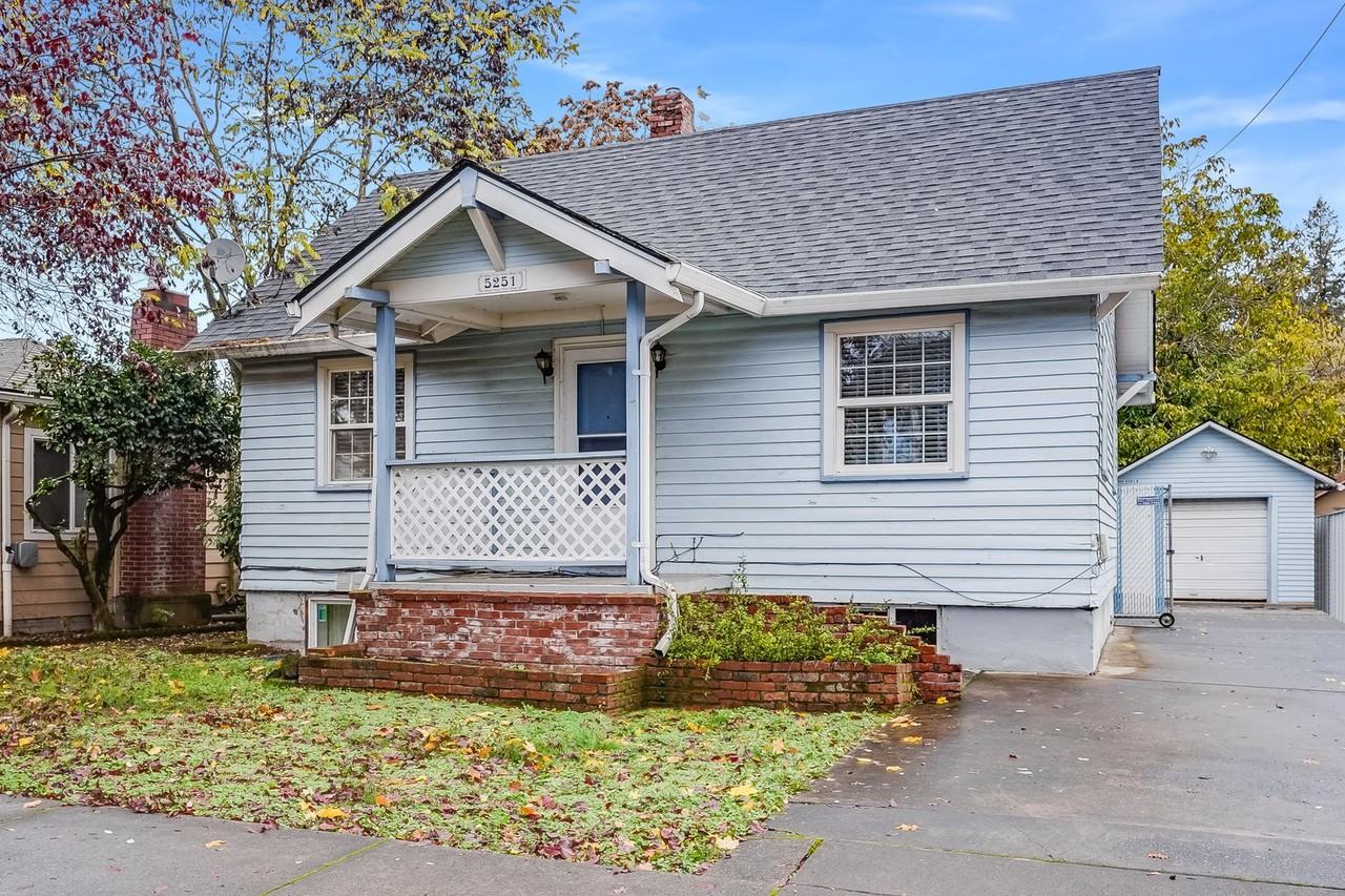 5251A Se Bybee Blvd - Photo 3 of 18