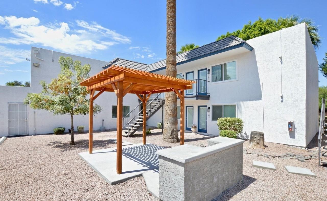 Aero Phoenix - Photo 4 of 20