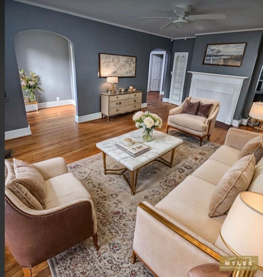 1518 Anderson St Nw - Photo 6 of 13