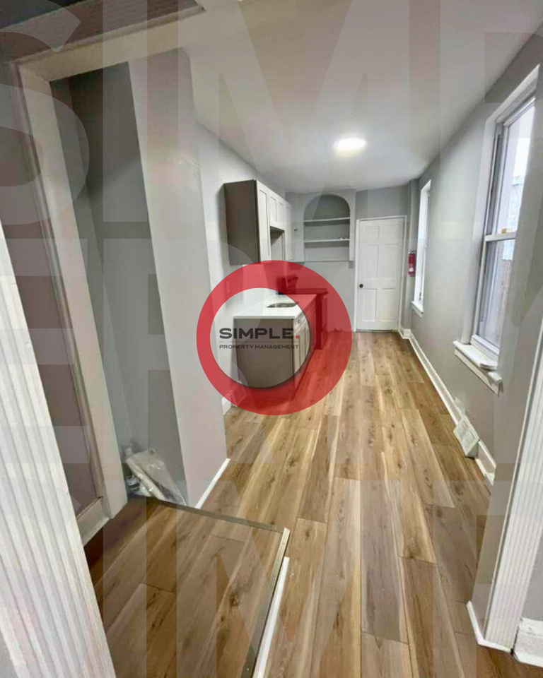 314 S 8th St - Photo 2 of 15