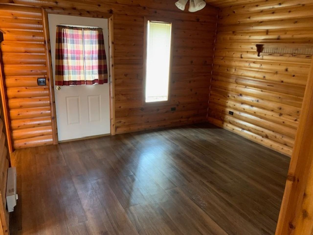 1504 Oakridge Rd Sw - Photo 7 of 11