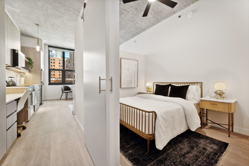 220 W Institute Pl - Photo 2 of 15