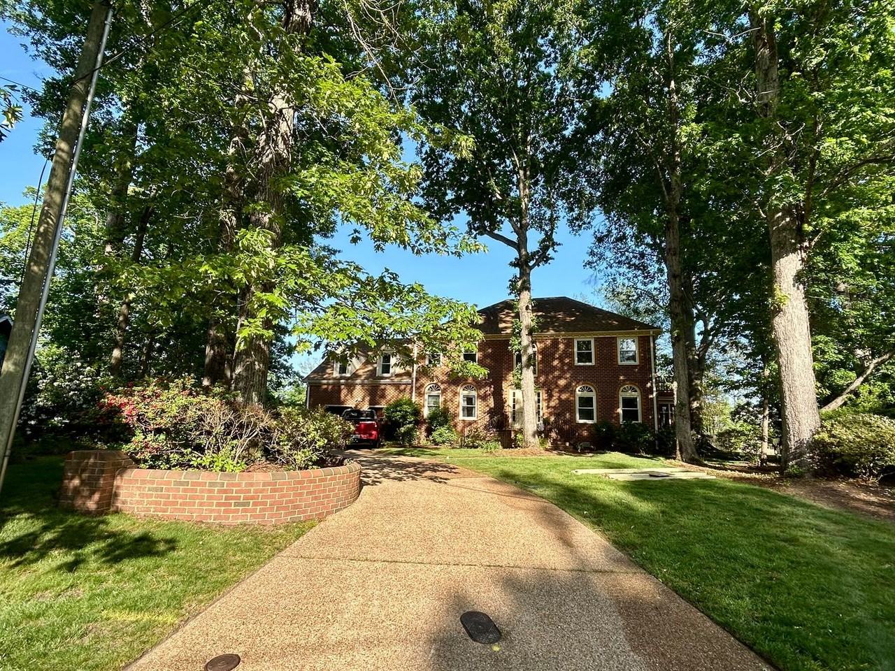 805 De La Fayette Ct - Photo 3 of 37