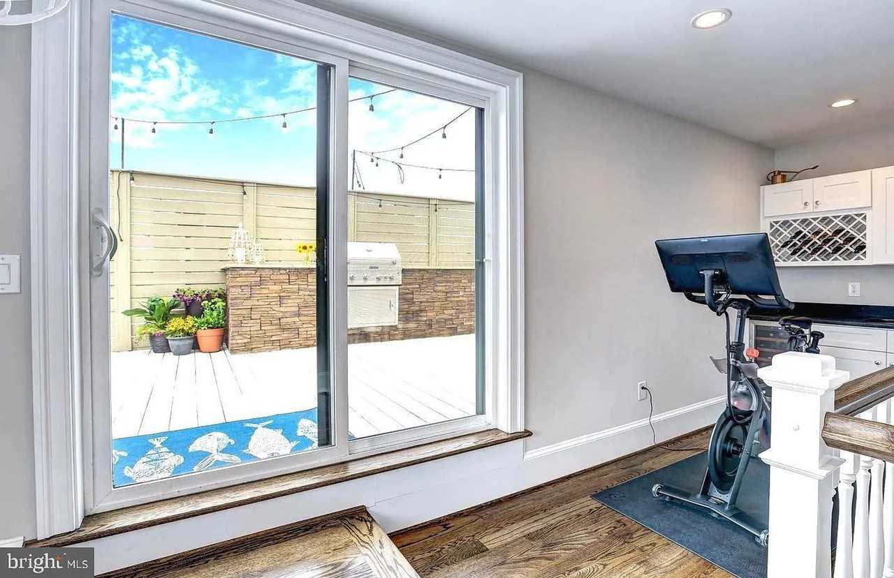 3624 10th St Nw #6 - Photo 7 of 7