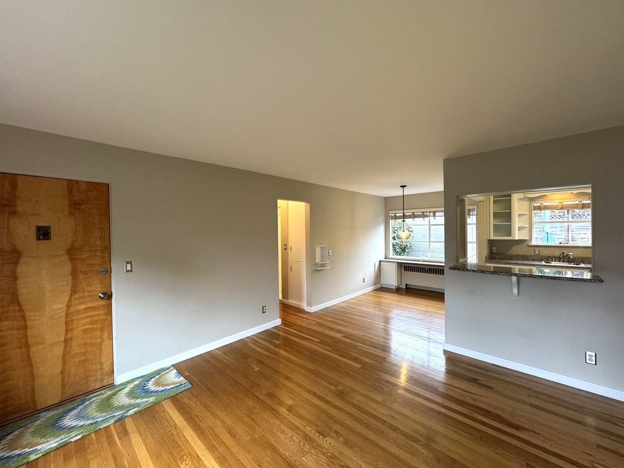 314 N G St - Photo 5 of 14