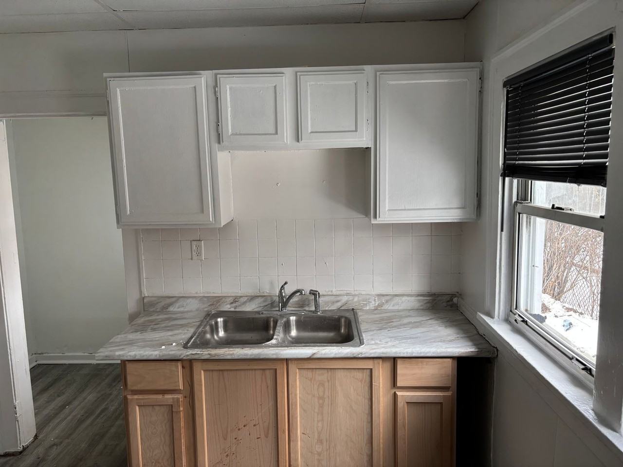 12925 Watterson Ave - Photo 2 of 10