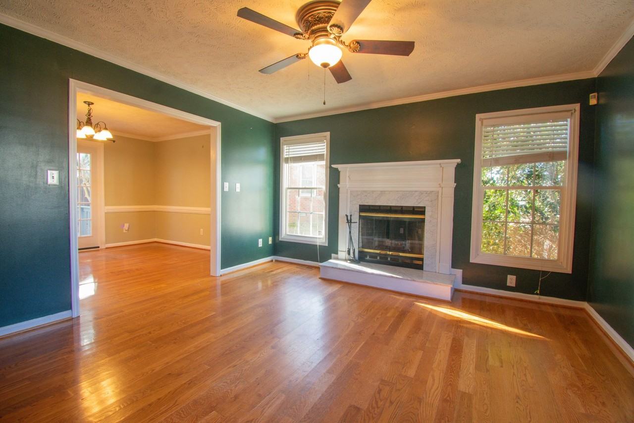 725 Connaly Dr - Photo 6 of 27