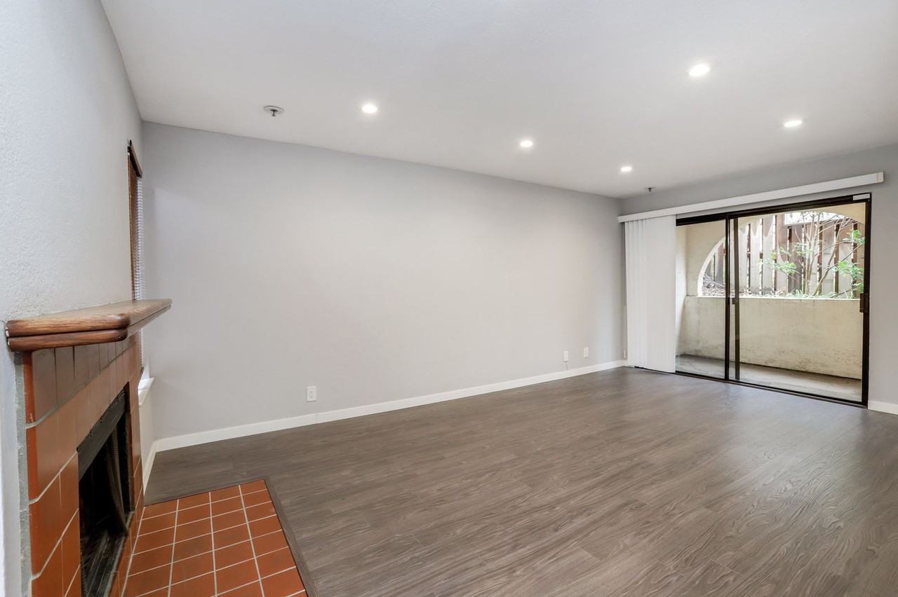 1 Elm St #104 - Photo 5 of 32