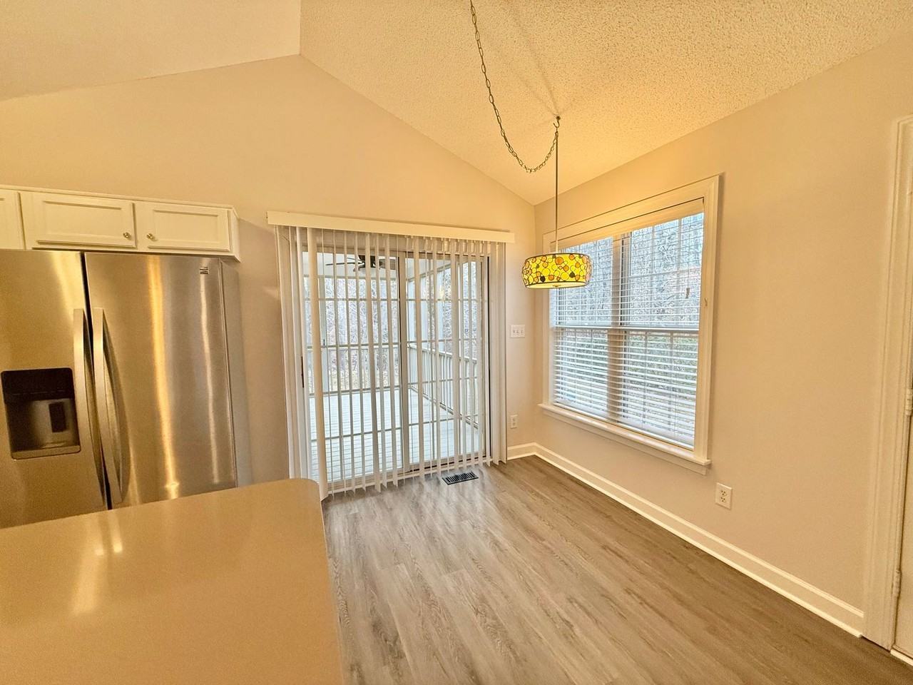 925 Borage Dr - Photo 4 of 21