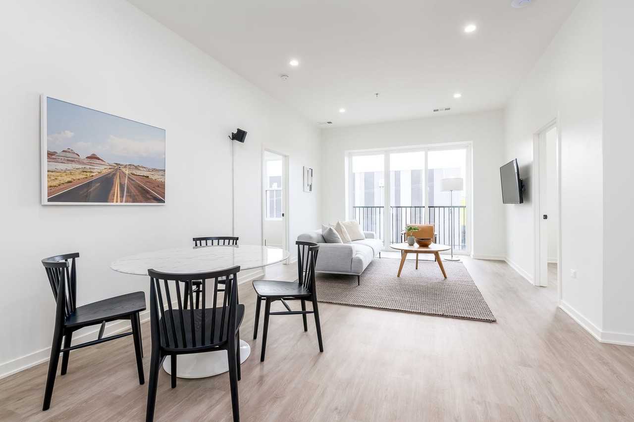 Addams 2.0 - Photo 2 of 33