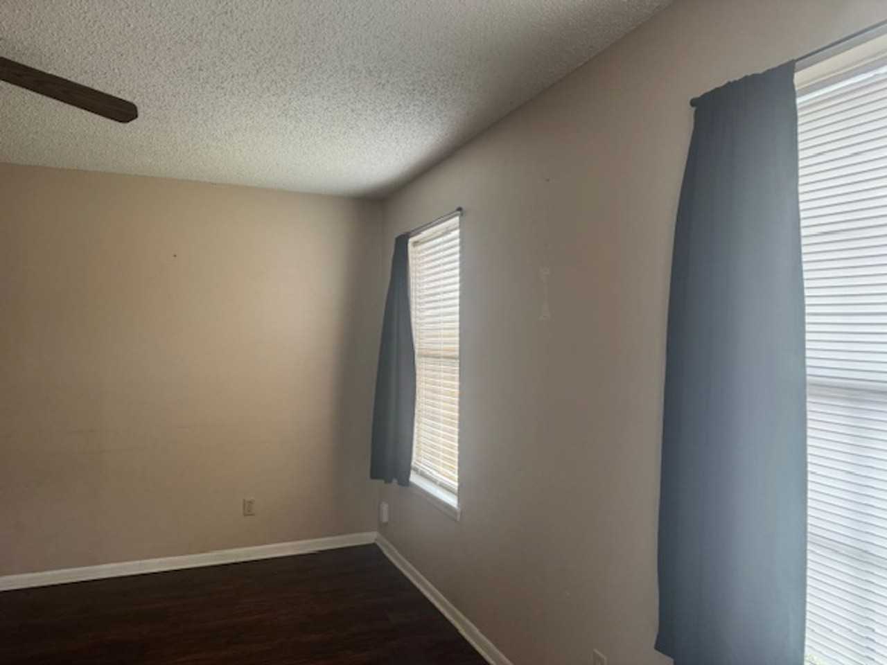 4108 Bill Owens Pkwy - Photo 3 of 12