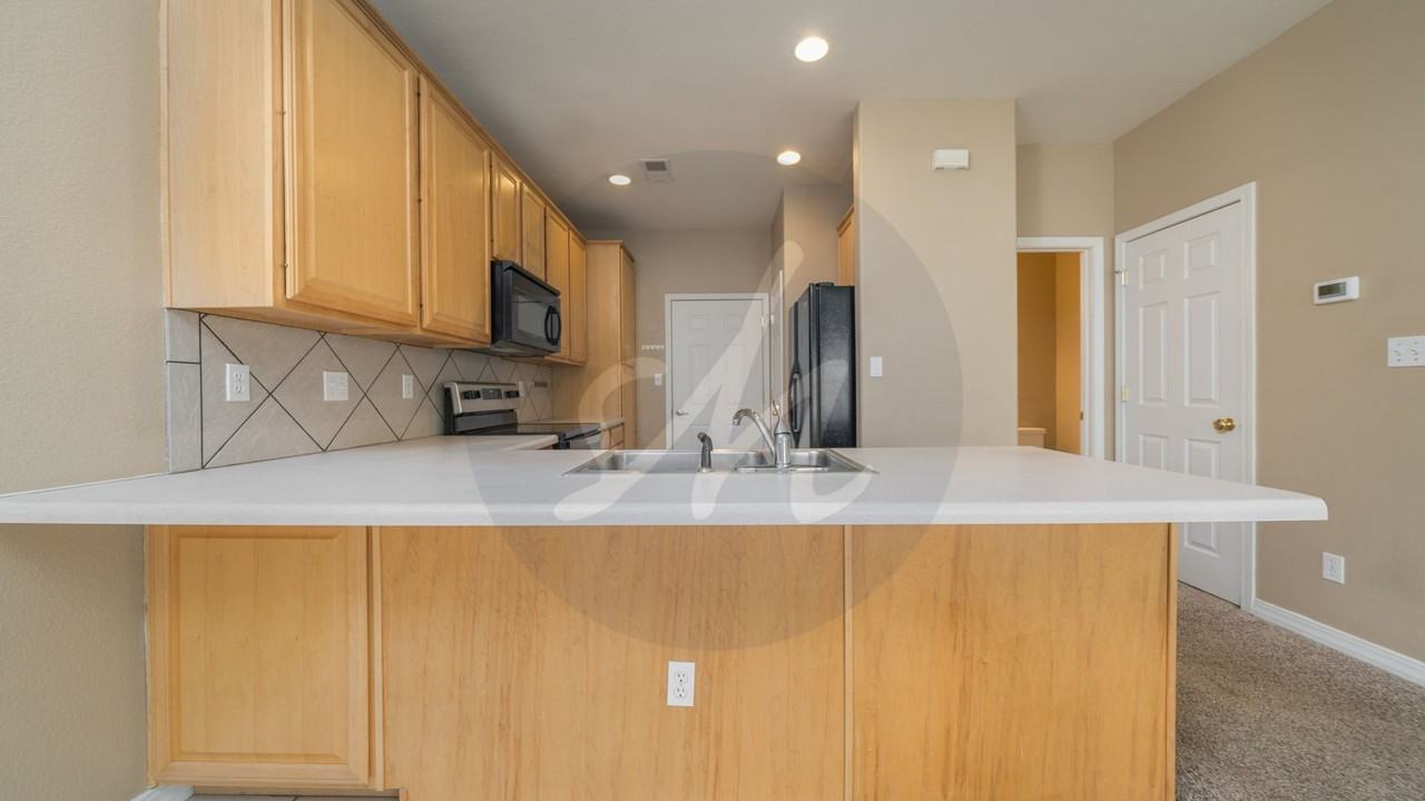 4389 Prestige Pt - Photo 4 of 18