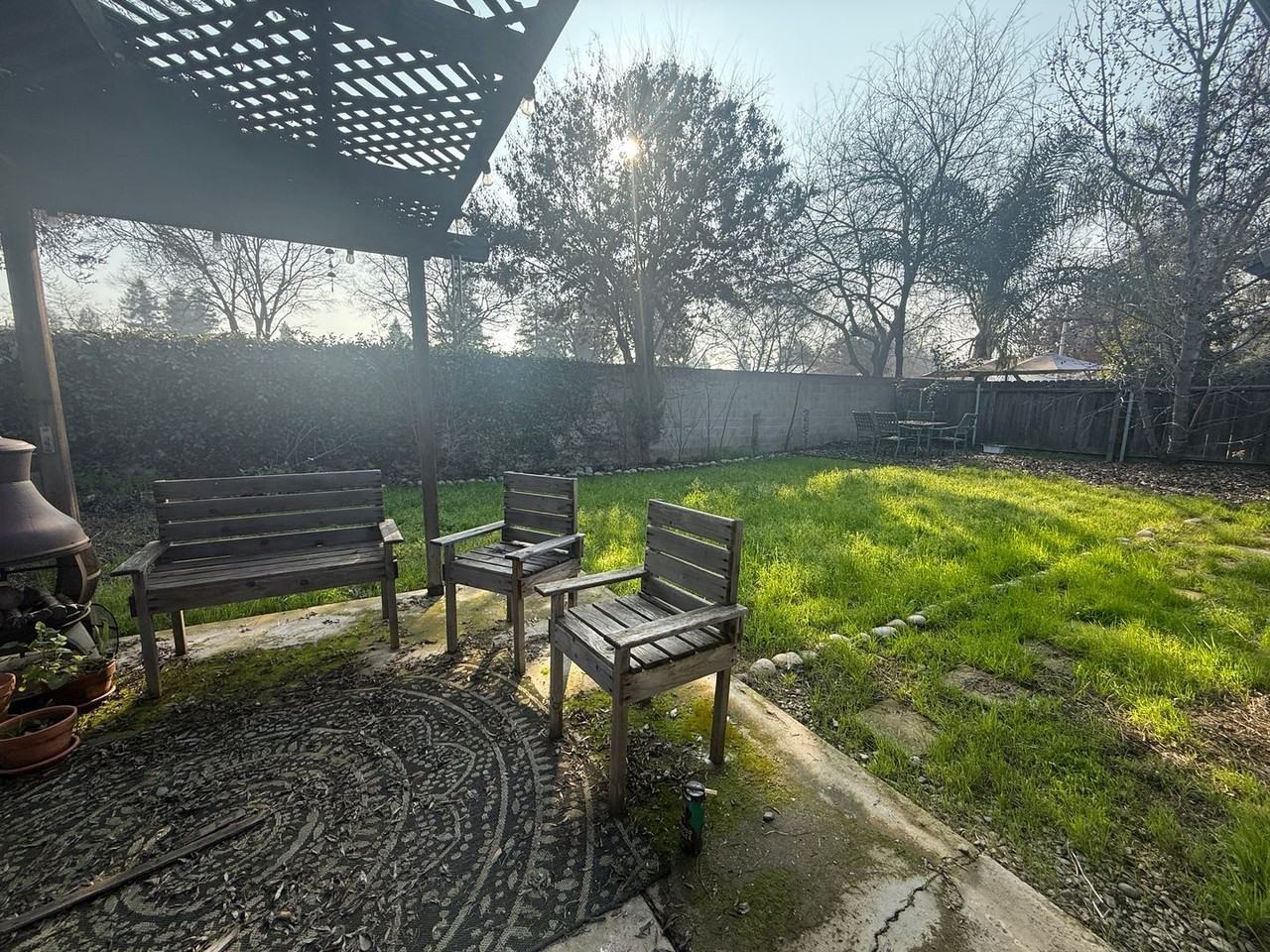 3935 E Laurel Ct - Photo 7 of 19