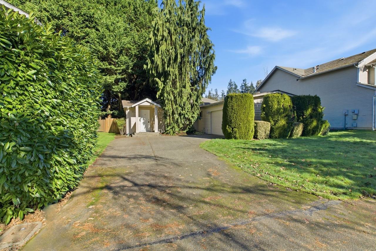 817 215th Pl Sw - Photo 2 of 22