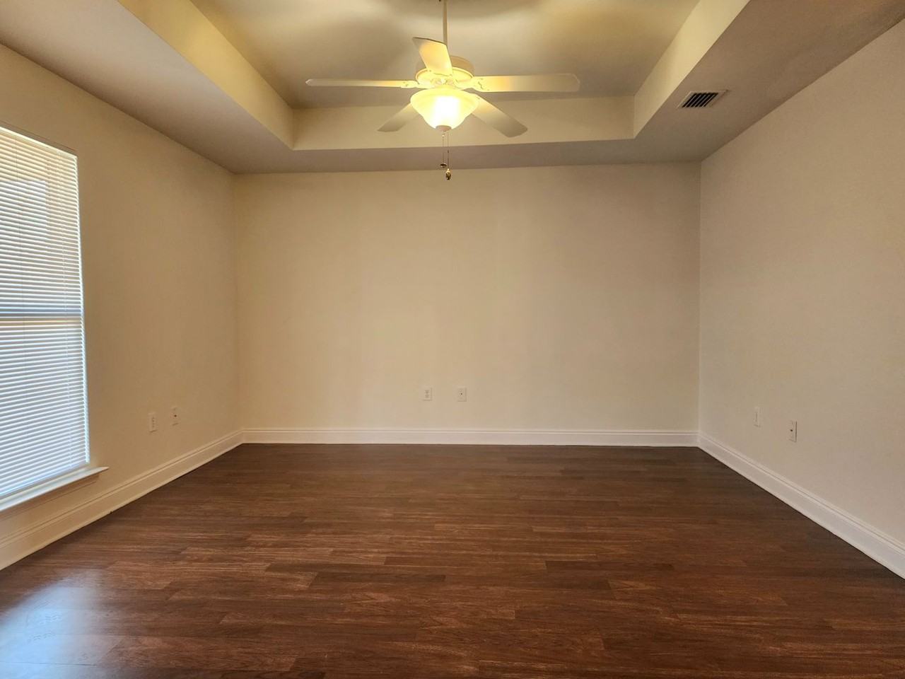 1562 Majesty Loop - Photo 5 of 27