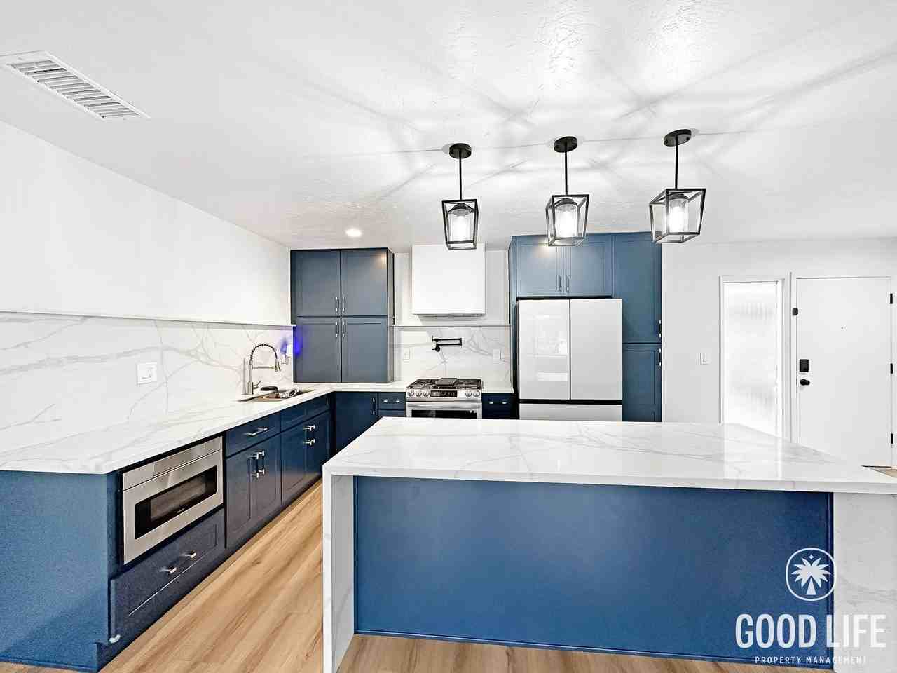 3050 S Bristol St - Photo 5 of 35