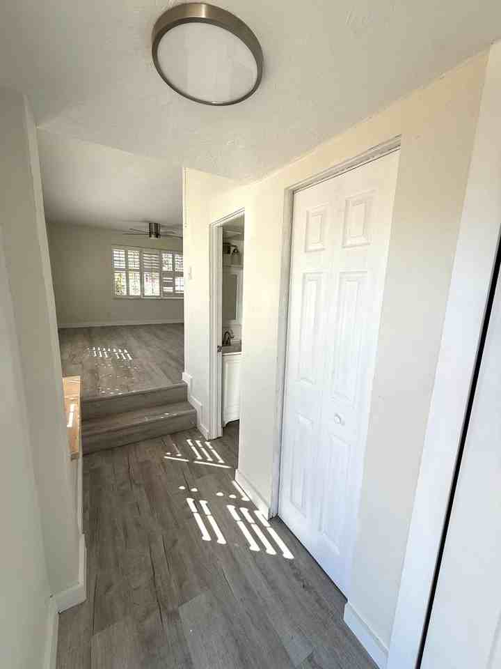 3181 Hatton St - Photo 2 of 27