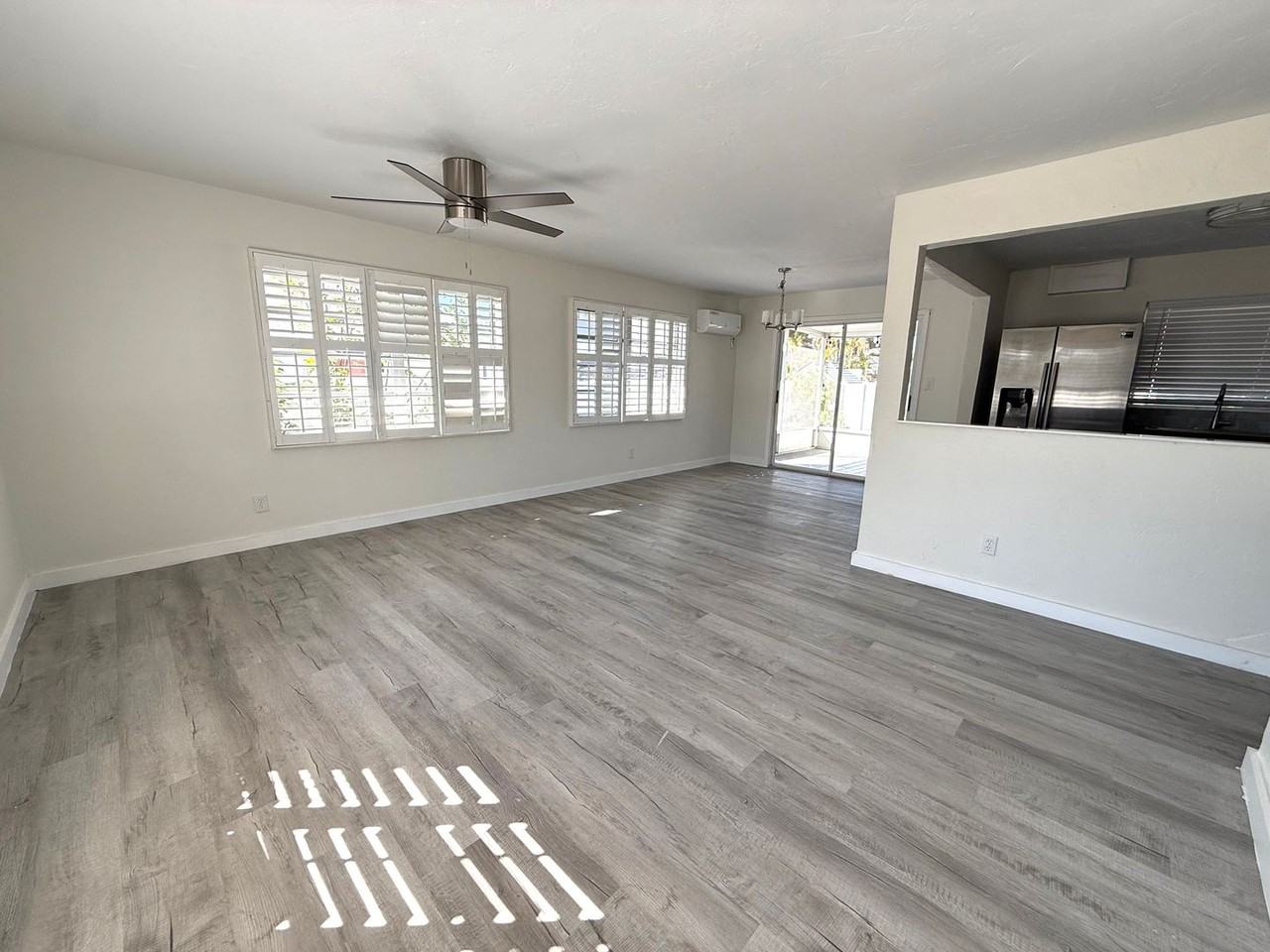 3181 Hatton St - Photo 4 of 27