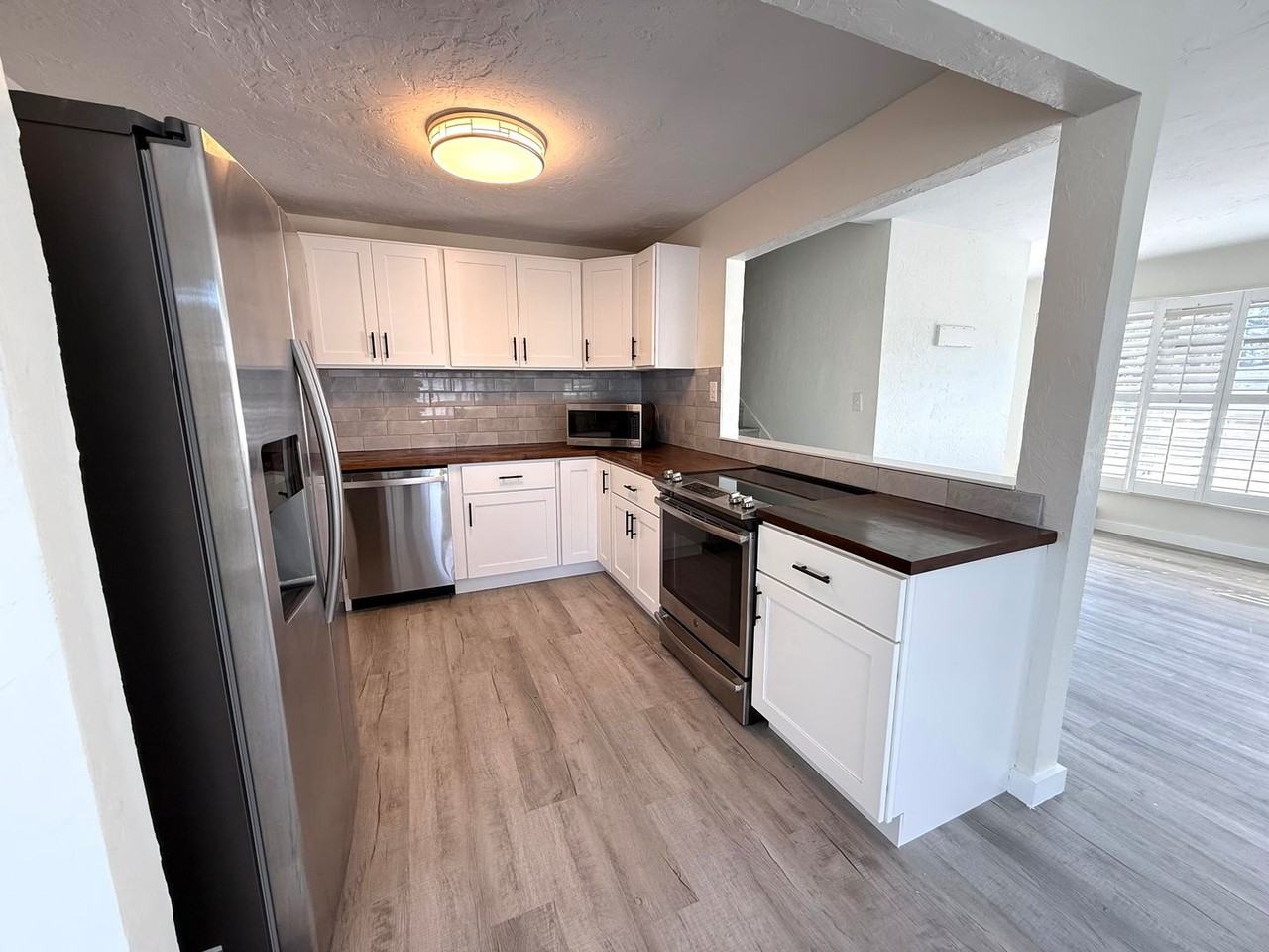 3181 Hatton St - Photo 7 of 27