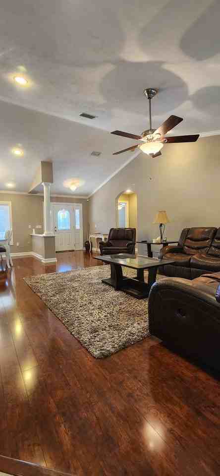 24077 Nw 94th Ave - Photo 7 of 34